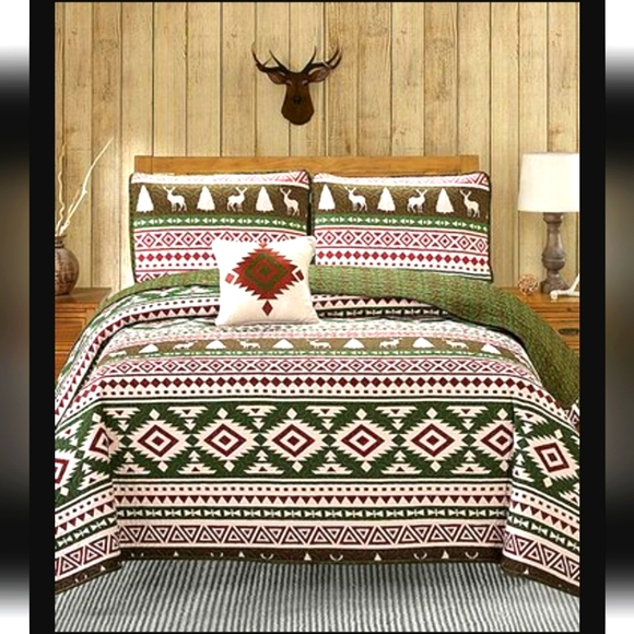 Harper Lane Reversible Green Deer Forest Four-Piece Quilt Set, King, NEW - Picture 1 of 6
